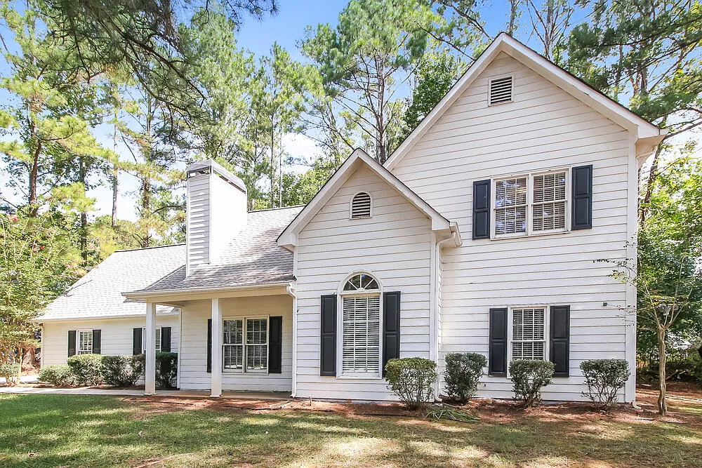 3 bed, 2.5 bath, 1756 sqft, $2,005 — Photo 4