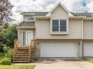 2242 Holiday Rd, Coralville, IA 52241