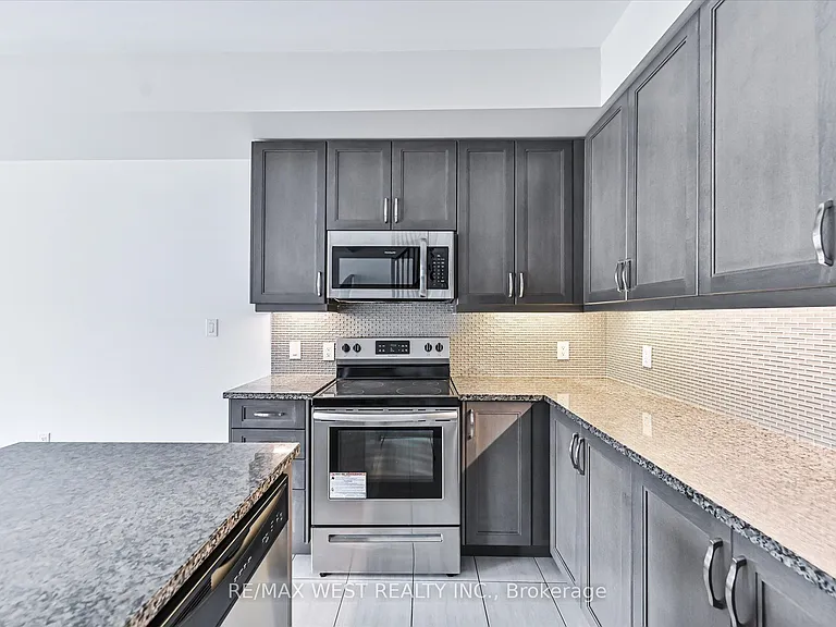 3865 Major Mackenzie Dr W #219 — Photo 14