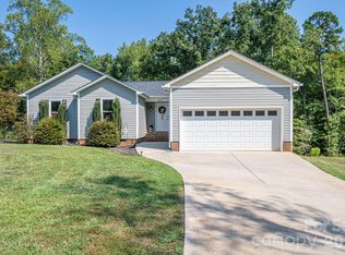 823 Limerick Dr #71, Dallas, NC 28034