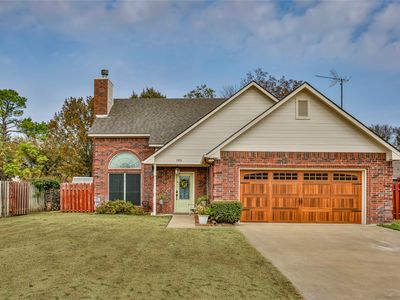 105 W 6th St, Lindsay, TX, 76250