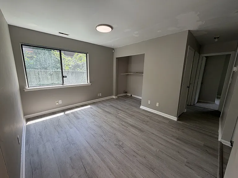 5224 Farm Pond Ln #1 — Photo 5