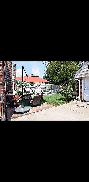 2nd image of 5607 201st St
