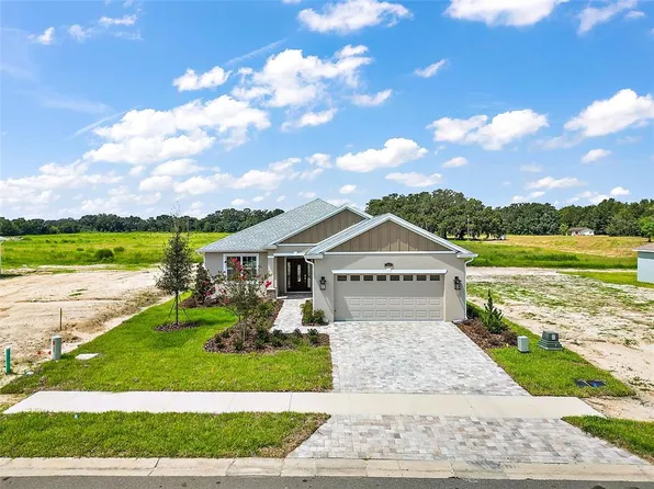 12576 NE 49th Dr, Oxford, FL 34484
