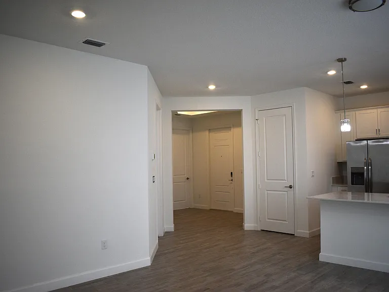 13419 Noble Dr — Photo 6