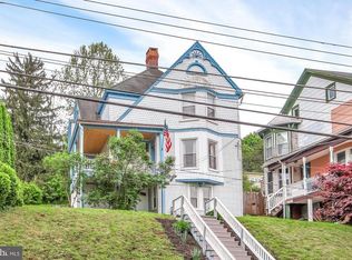 34 Hanover St, Glen Rock, PA 17327