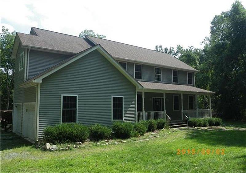 580 Beattie Rd, Rock Tavern, NY 12575 Zillow