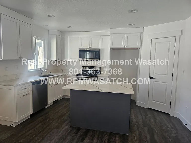 738 N 160 E — Photo 6