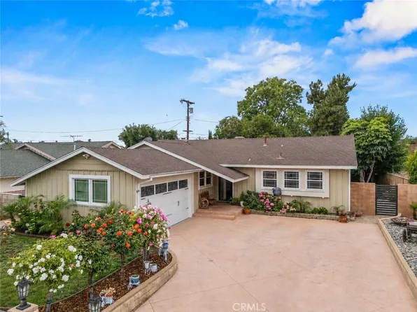 8511 Canterbury Ave, Sun Valley, CA 91352
