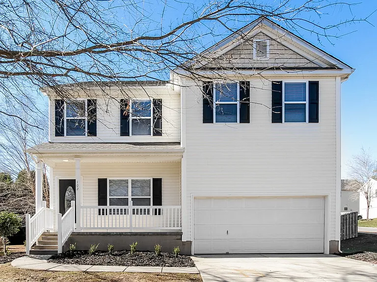 102 Clacton Ct — Photo 1