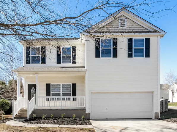 102 Clacton Ct, Mooresville, NC 28117