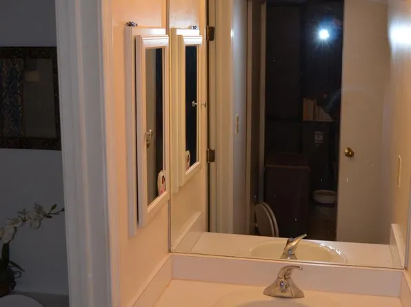 1035 Edpas Rd, New Brunswick, NJ 08901