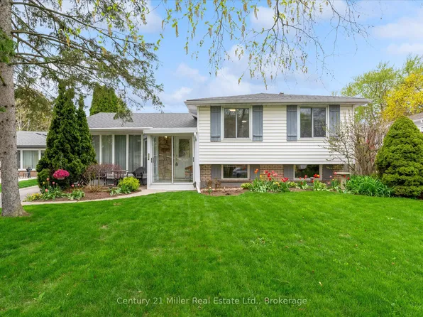 534 Elwood Rd, Burlington, ON L7N 3C7