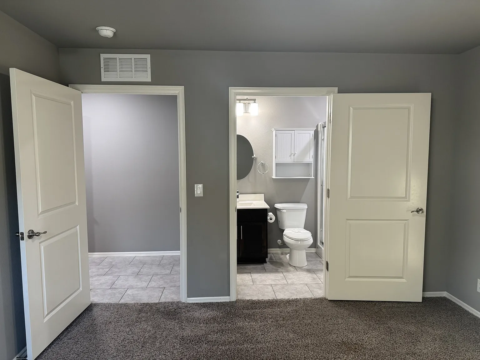 7413 South Hemlock Avenue - 1 — Photo 4
