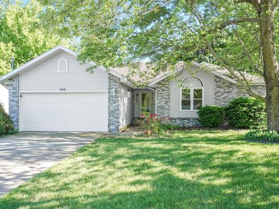 916 E Redbud Ln, Springfield, MO, 65803