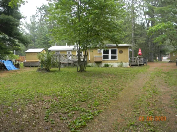 15367 Grindle Oak Dr, Crivitz, WI 54114