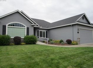4654 Symphony Dr, Eugene, OR 97404