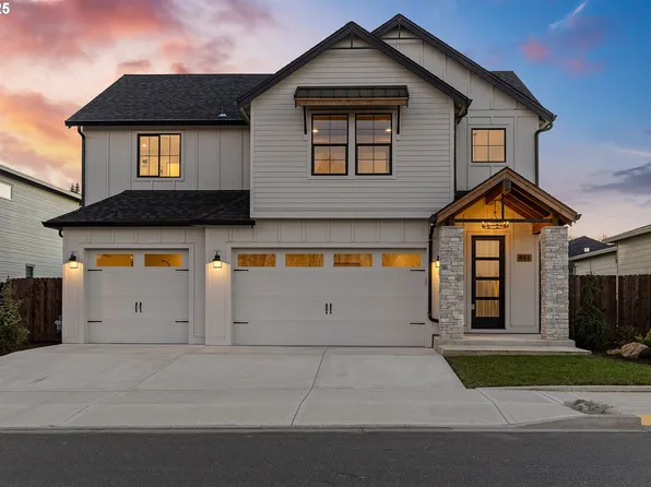 851 SE 35th St, Battle Ground, WA 98604