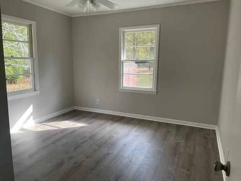 404 Sherrod Ave — Photo 4