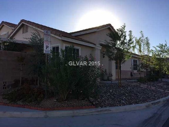 3rd image of 4527 Victoria Garden Ave