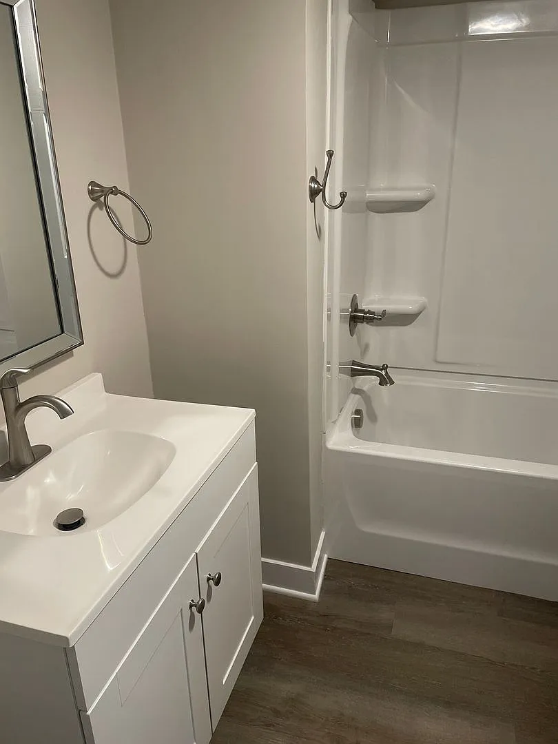 4001 Sheraton Street — Photo 4