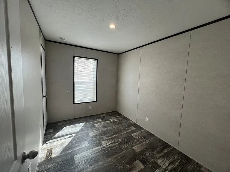 607 W Elm Ave #171 — Photo 8