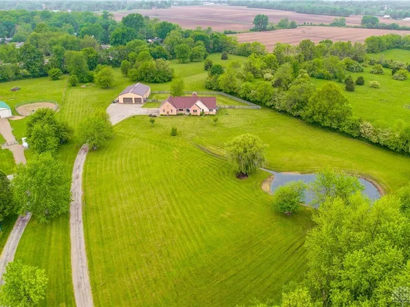 3631 Weisenberger Rd, Lebanon, OH 45036
