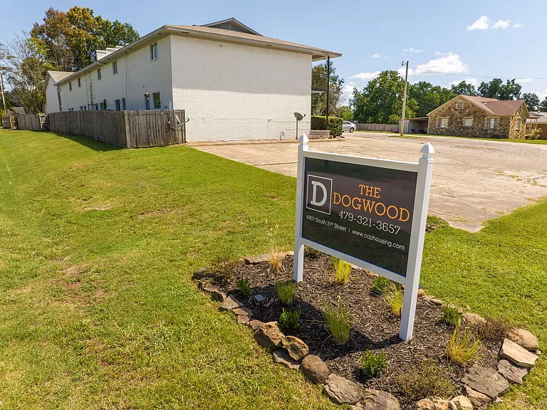 The Dogwood: 1 & 2 Bedroom Apartments — Photo 7