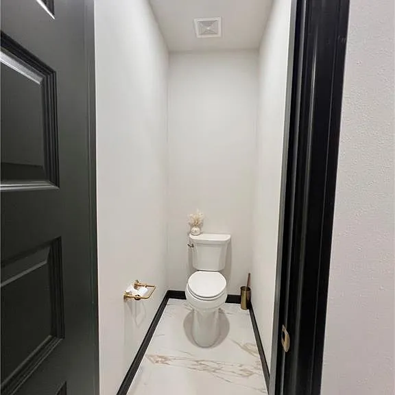 604 Glenwood Ave — Photo 31