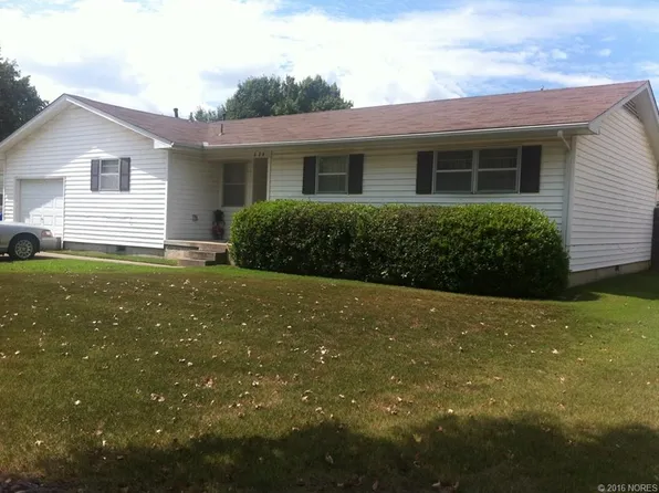 424 Grandview Blvd, Muskogee, OK 74403