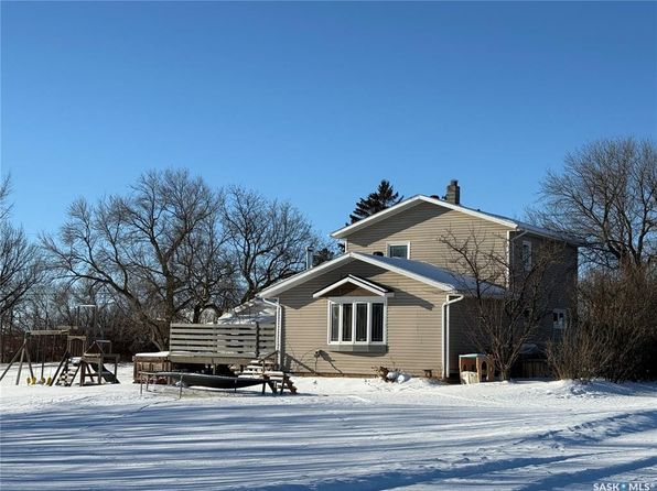 103 2nd STREET W, Storthoaks, SK S0C 2K0