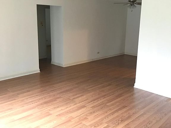 3rd image of 2230 W Farwell Ave #2