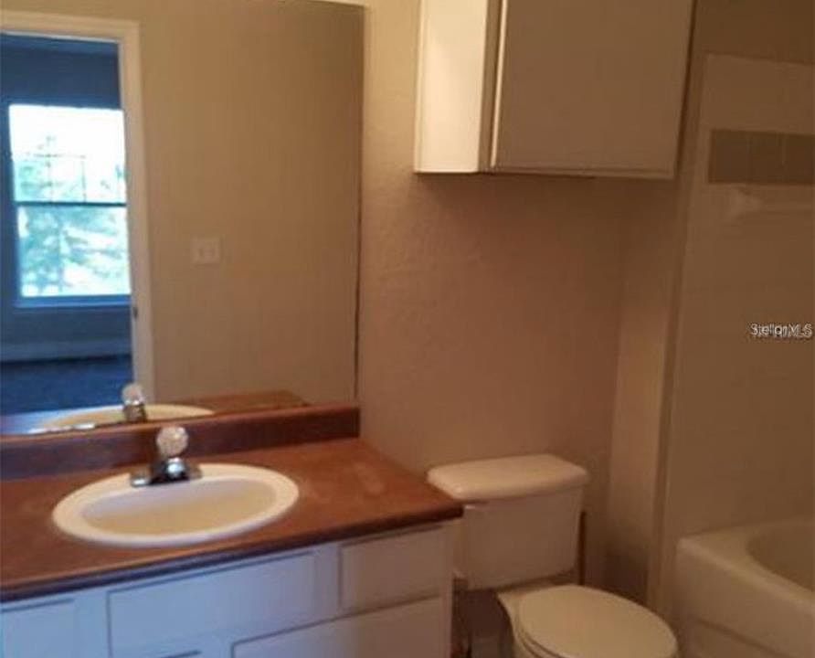 1st image of 22401 Braddock Ave APT 1