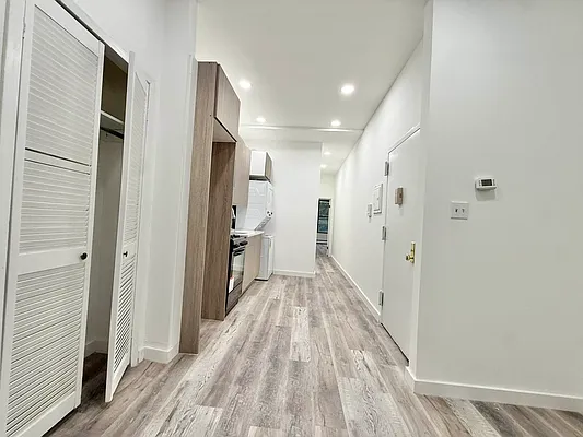 Rented by ERNY LLC | media 2