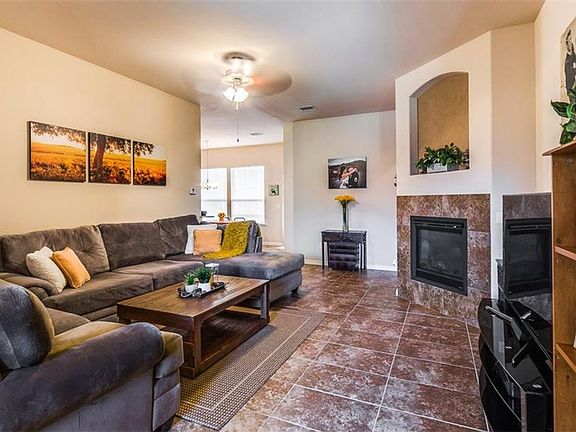 3rd image of 5409 Roberto Avalos Ct
