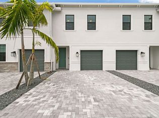 7638 SW Lucy Lane Latitude #49-09, Stuart, FL 34997