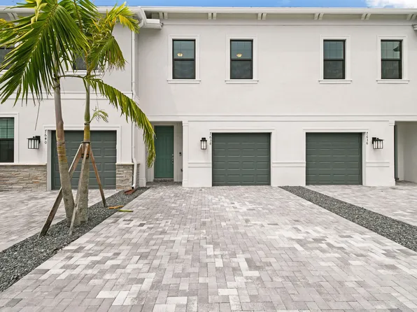 7638 SW Lucy Lane #Latitude 49-09, Stuart, FL 34997