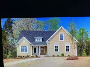 109 Mountain Ridge Ct, King, NC 27021