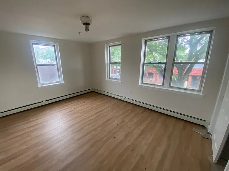 151 Highland Ave #1 — Photo 1