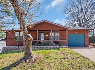 2508 Somerville Dr, High Ridge, MO 63049