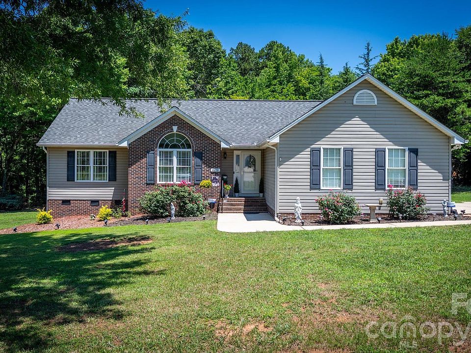 1st image of 6479 Ameba Ln
