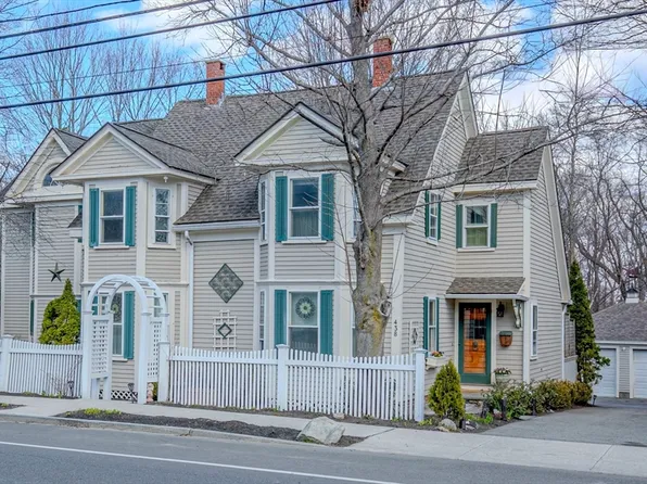 438 Merrimac St, Newburyport, MA 01950