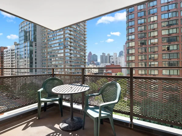 340 East 80th Street image 5 of 6