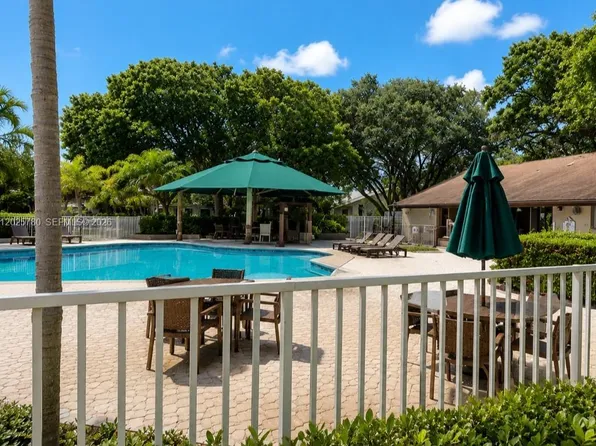3082 S Oakland Forest Dr APT 1301, Fort Lauderdale, FL 33309