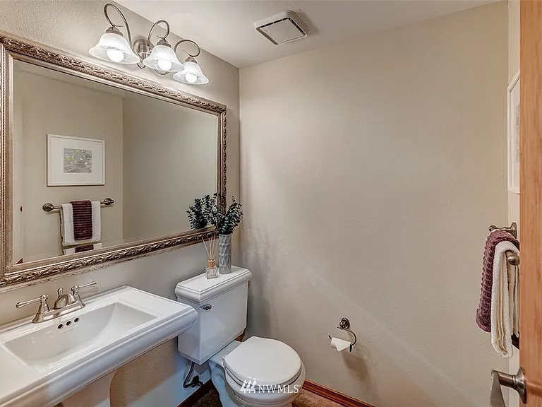 9132 NE 151st St — Photo 7