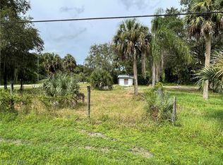 1016 Charles St, Moore Haven, FL 33471