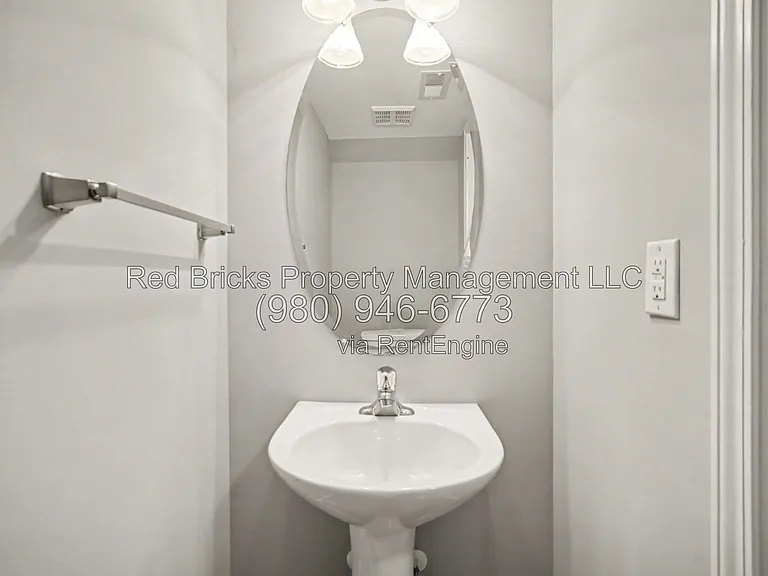 15764 Castle Watch Ave — Photo 11