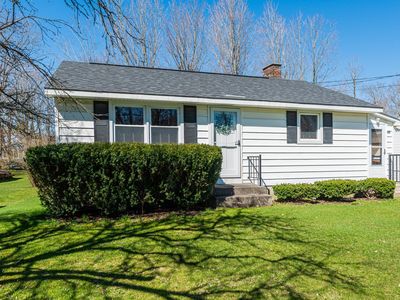 102 Meadow Lane, Bennington, VT, 05262