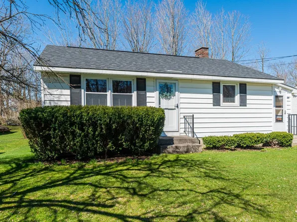 102 Meadow Lane, Shaftsbury, VT 05262