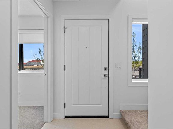 2nd image of 132 W Quesnay Wood Link SW